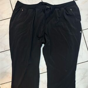 Woman’s Infinity Black Scrub Pants